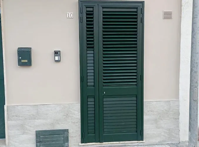 I Tre Nodi לינה וארוחת בוקר 3*